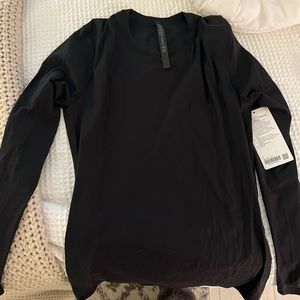 lululemon men’s long sleeve shirt